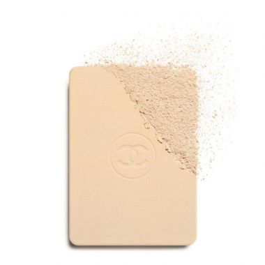 Phấn nén phủ CHANEL Ultra Le Teint Compact